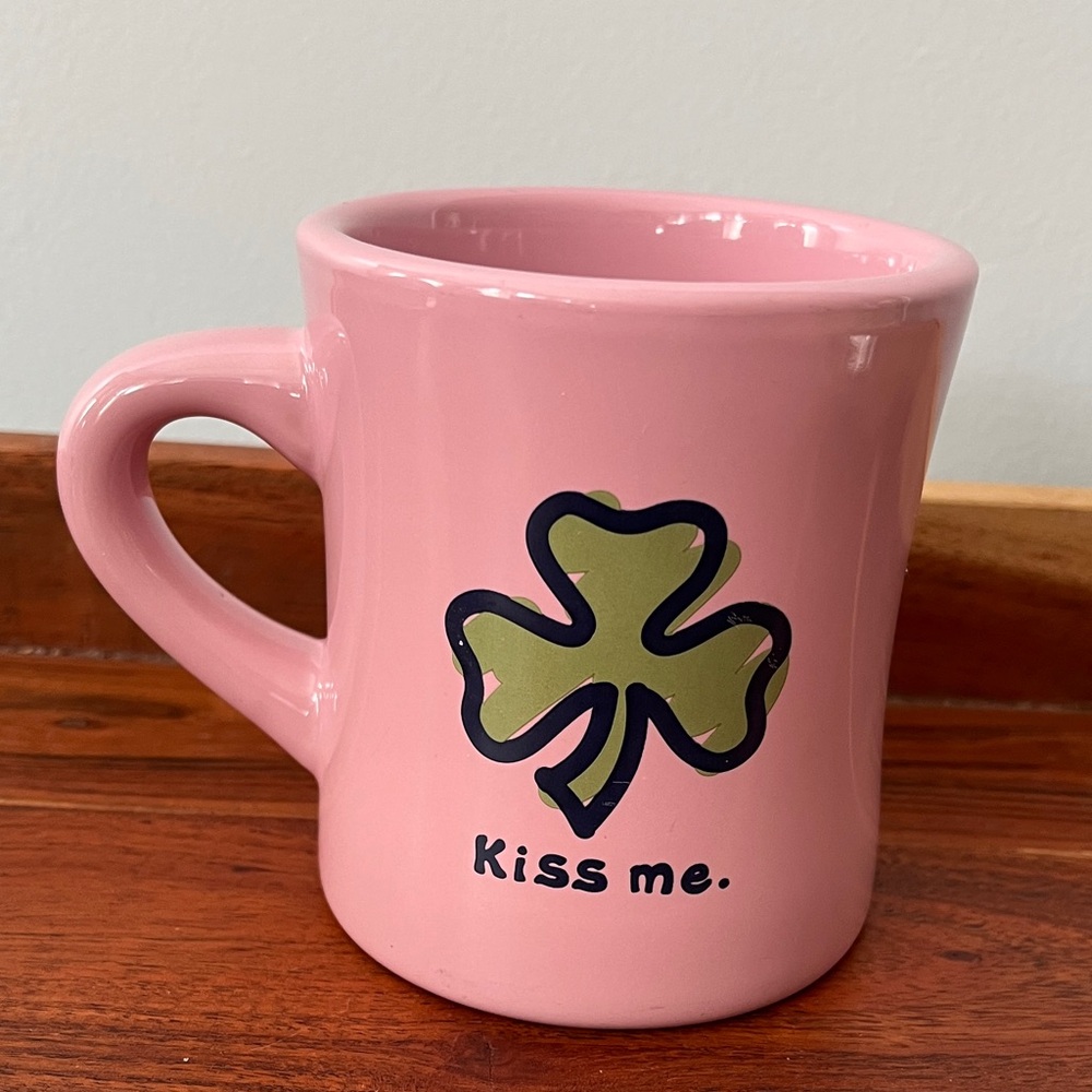LIFE IS GOOD MUG
